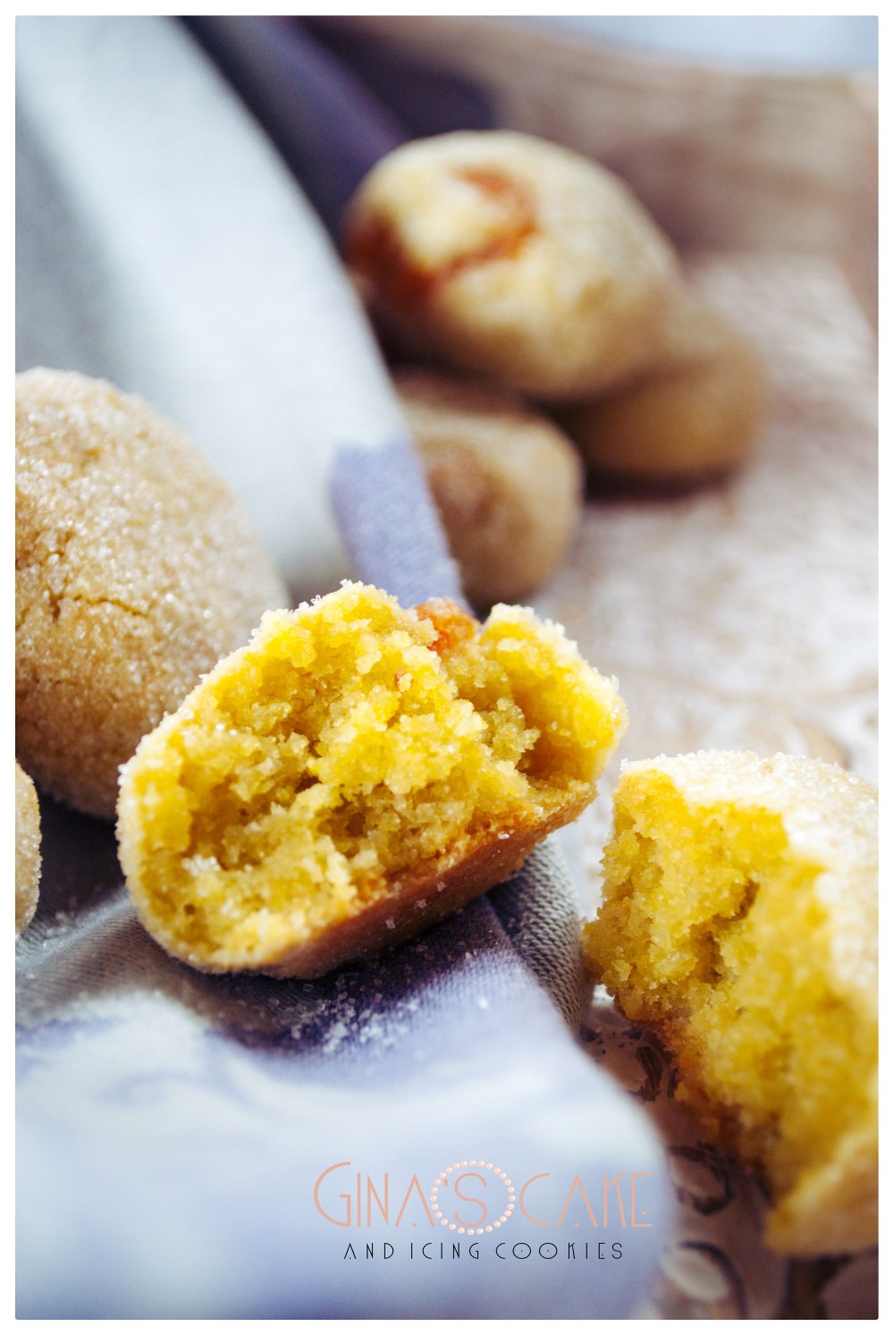 Amaretti morbidi al pistacchio e albicocca