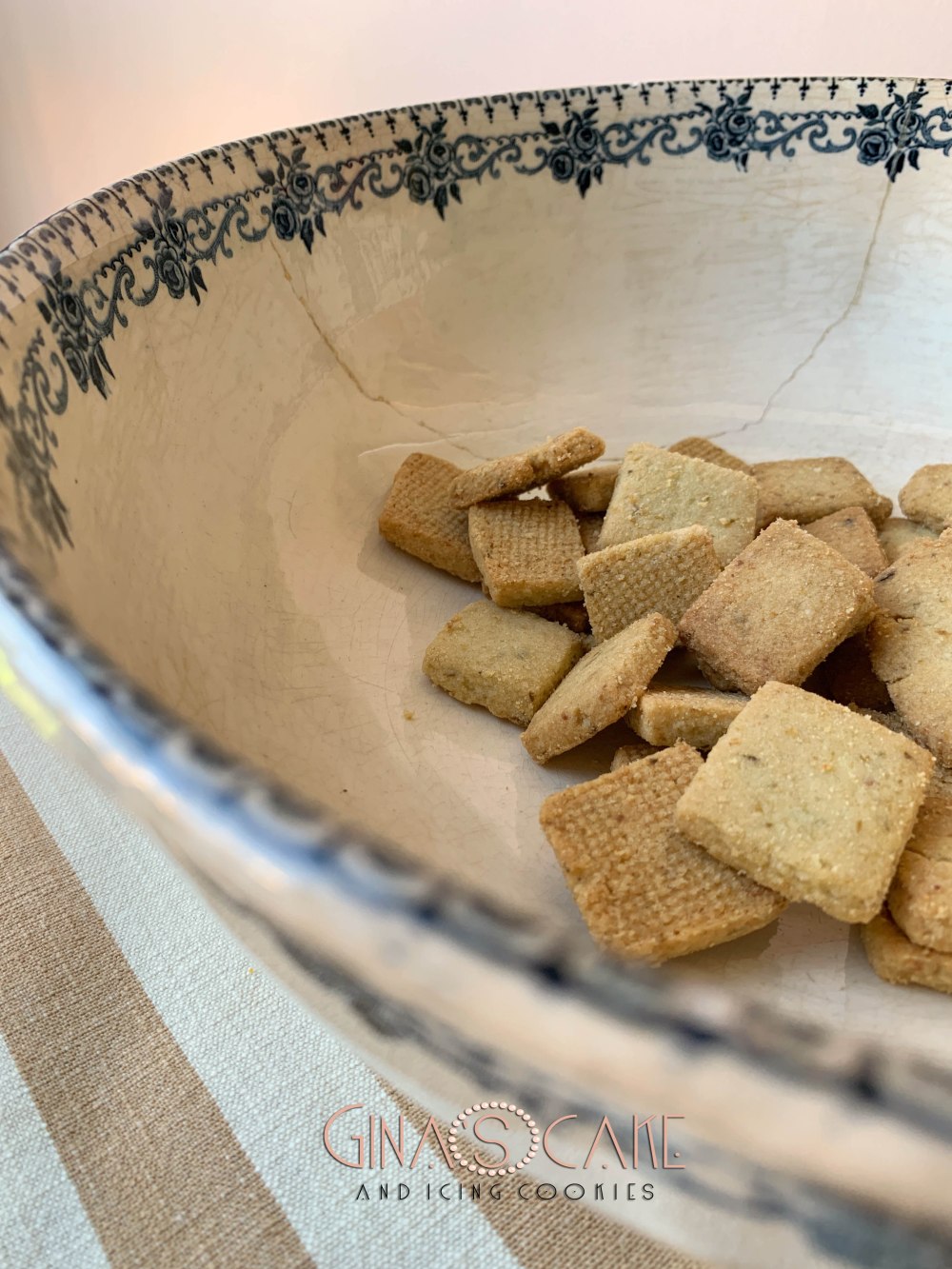 Biscottini al pesto di basilico